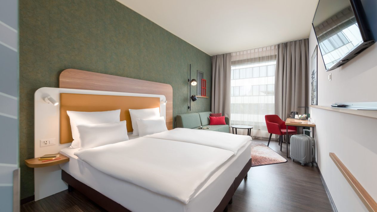 1 Mercure_CH8048-062