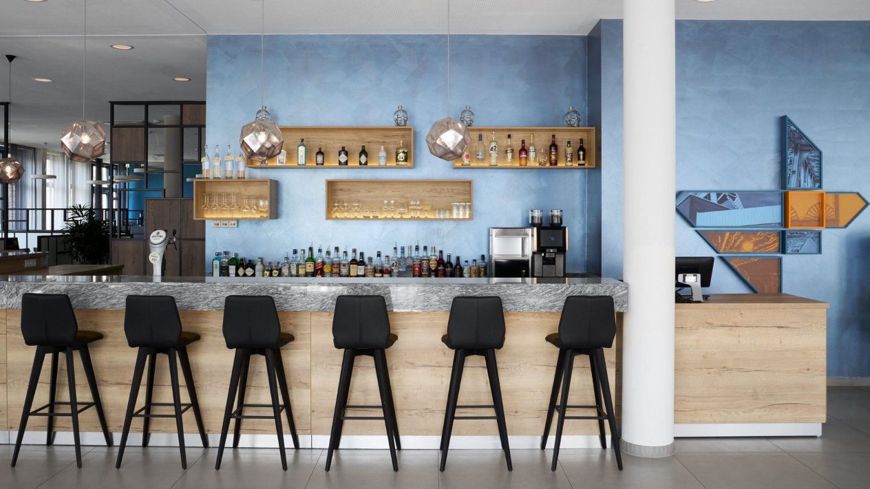 FPF_DTMBF_25008_060_0015_Hotelbar_2950px